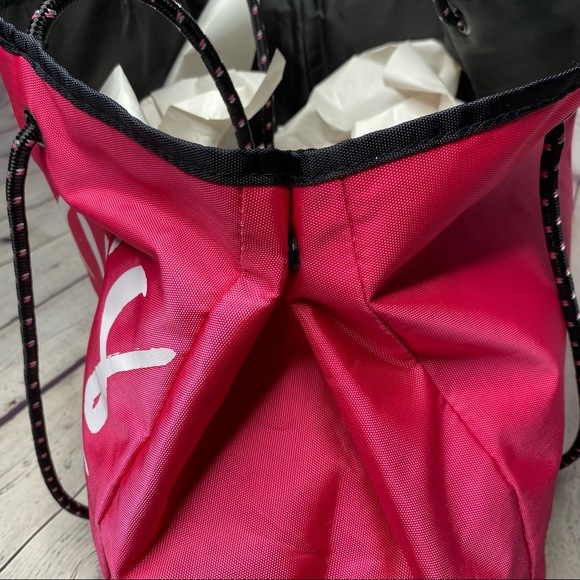 VICTORIA’S SECRET Tote Bag - Picture 4 of 10